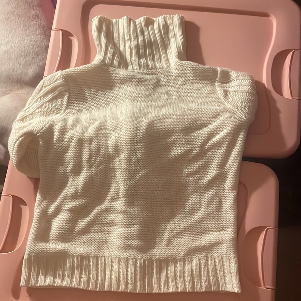 white jacket - Picture 2 of 3